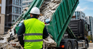 Вывоз строительного мусора в Орехове-Зуеве: услуги лицензированной компании — ПроМусор